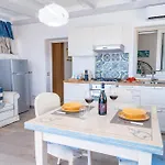 Inblue * גיארדיני נאקסוס