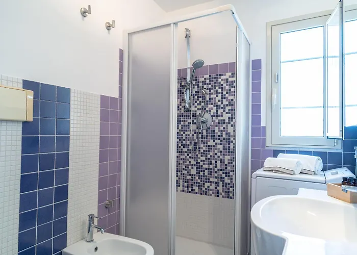 Inblue * Giardini-Naxos